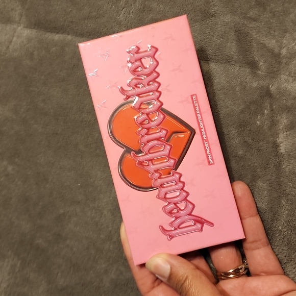 💫Jeffree Star Skin Frost Highlighter Palette - Picture 2 of 8